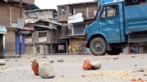 Scene outside district hospital Anantnag as more and more causalities were pouring in. (Photo by Shafat Mir)
